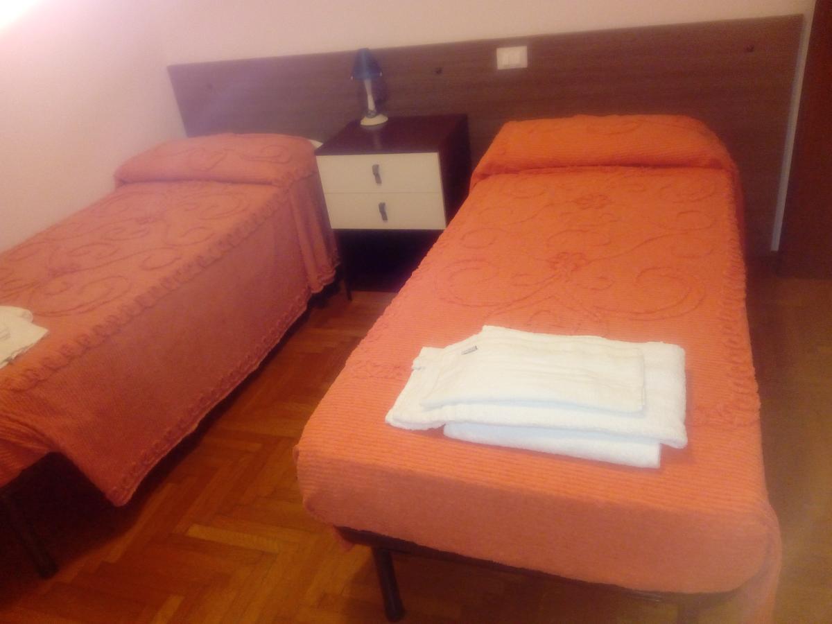 Albergo Alla Pineta Villa Santina Kültér fotó