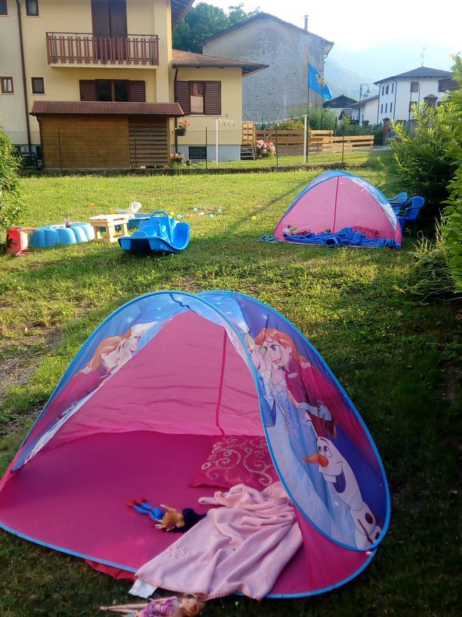 Albergo Alla Pineta Villa Santina Kültér fotó